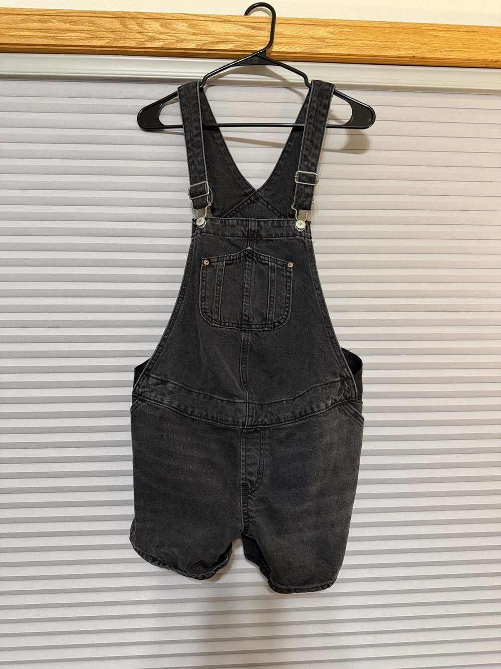 Old Navy Womens Maternity Small Black Denim Short Overalls